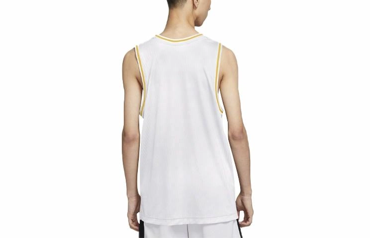 Nike DRI-FIT Classic