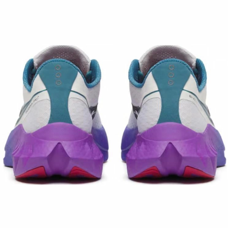 Saucony Endorphin Pro 4
