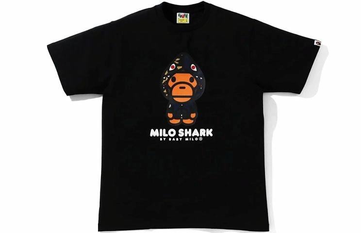 A BATHING APE T