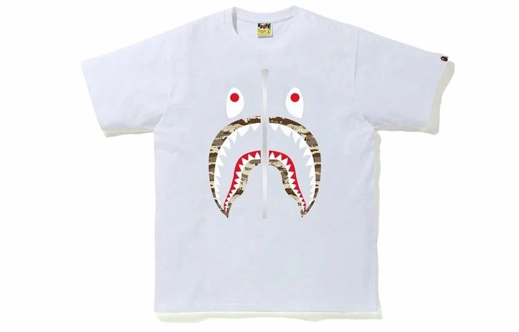 A BATHING APE T