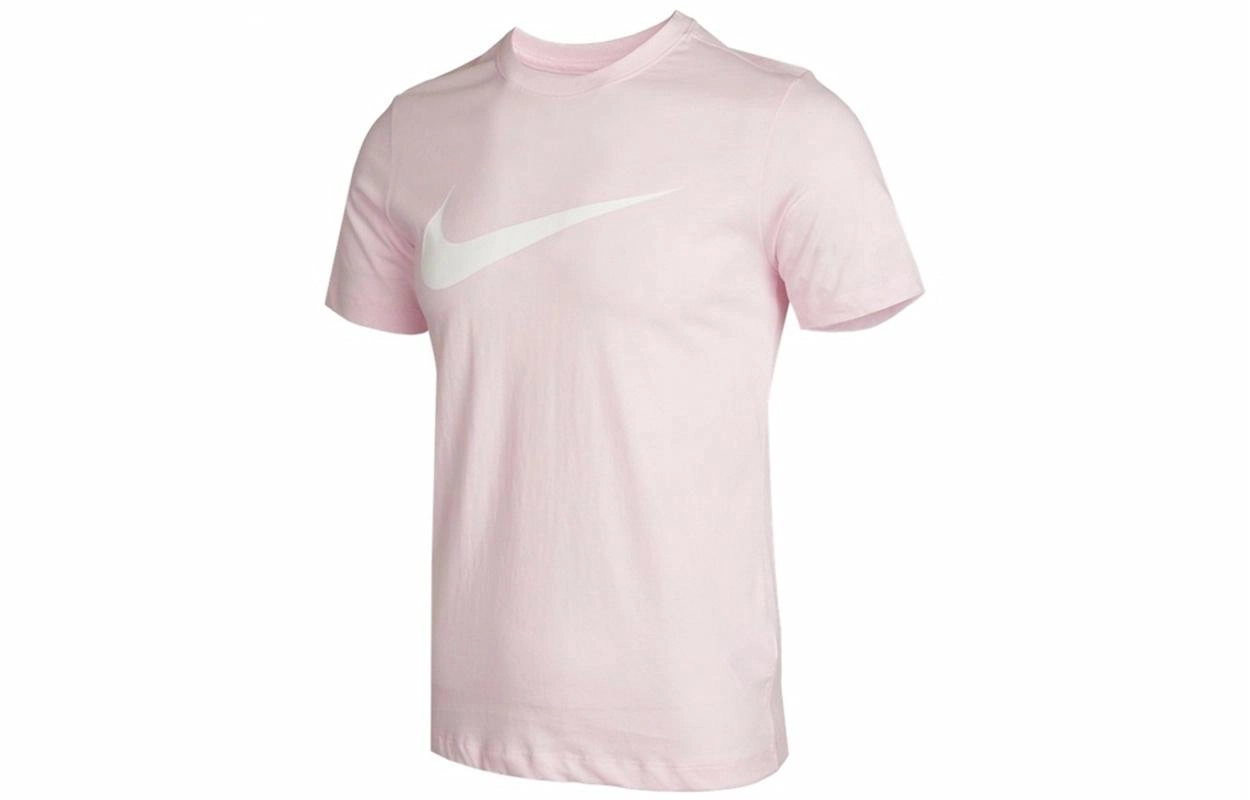 Nike Sportswear Swoosh LogoT