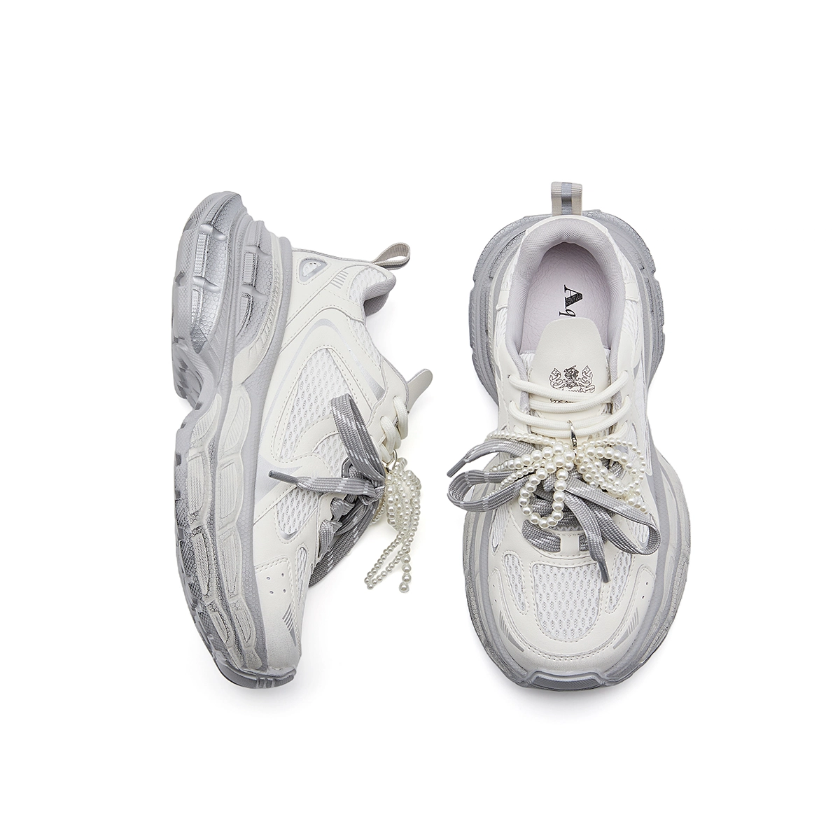 AQUASCUTUM