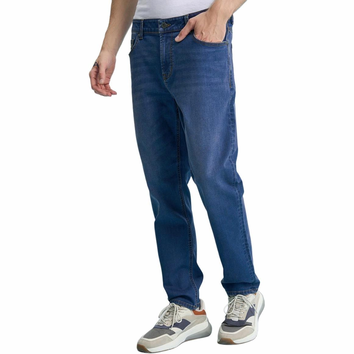 NAUTICA Mainline