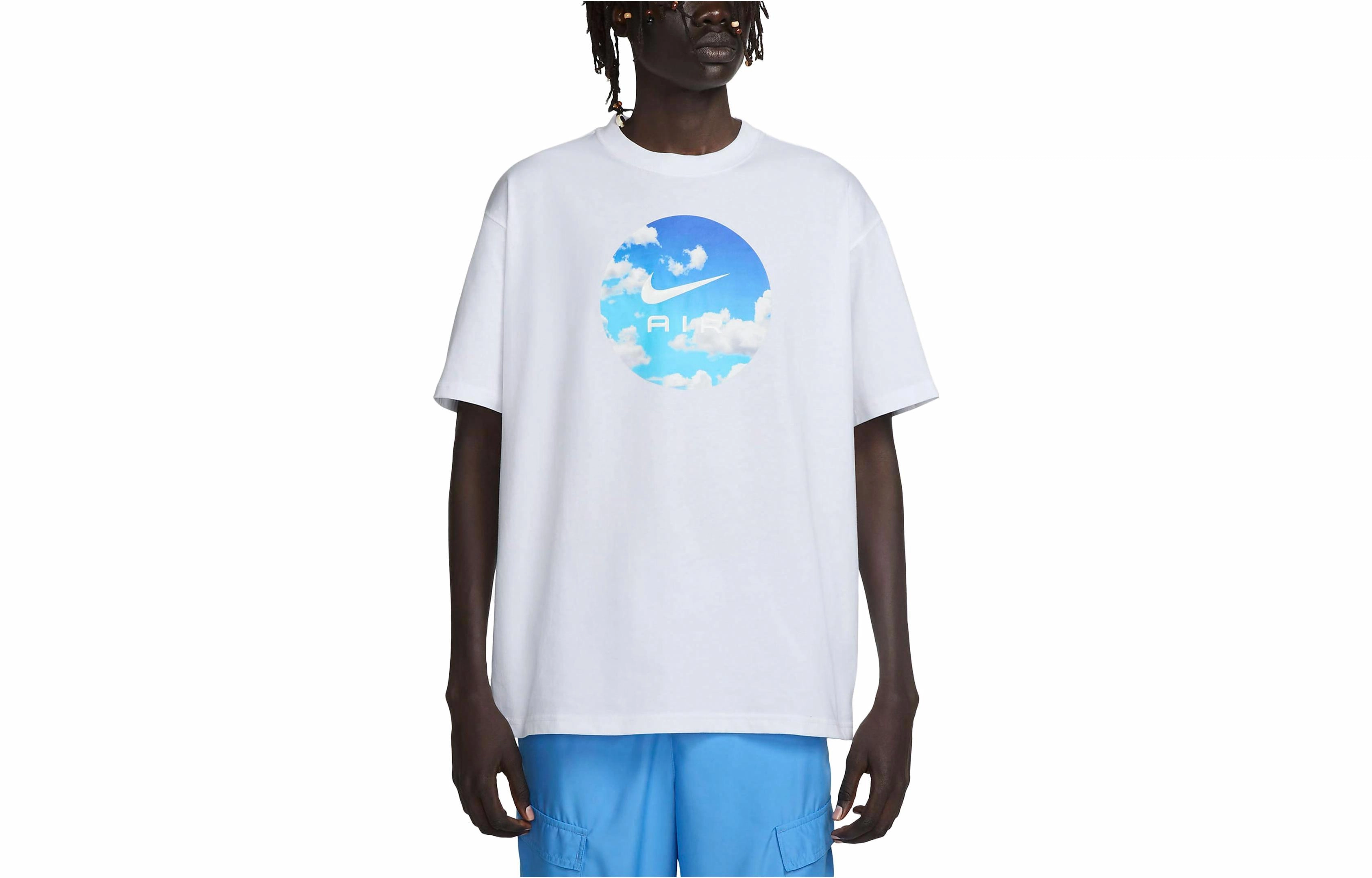 Nike Solo Swoosh T