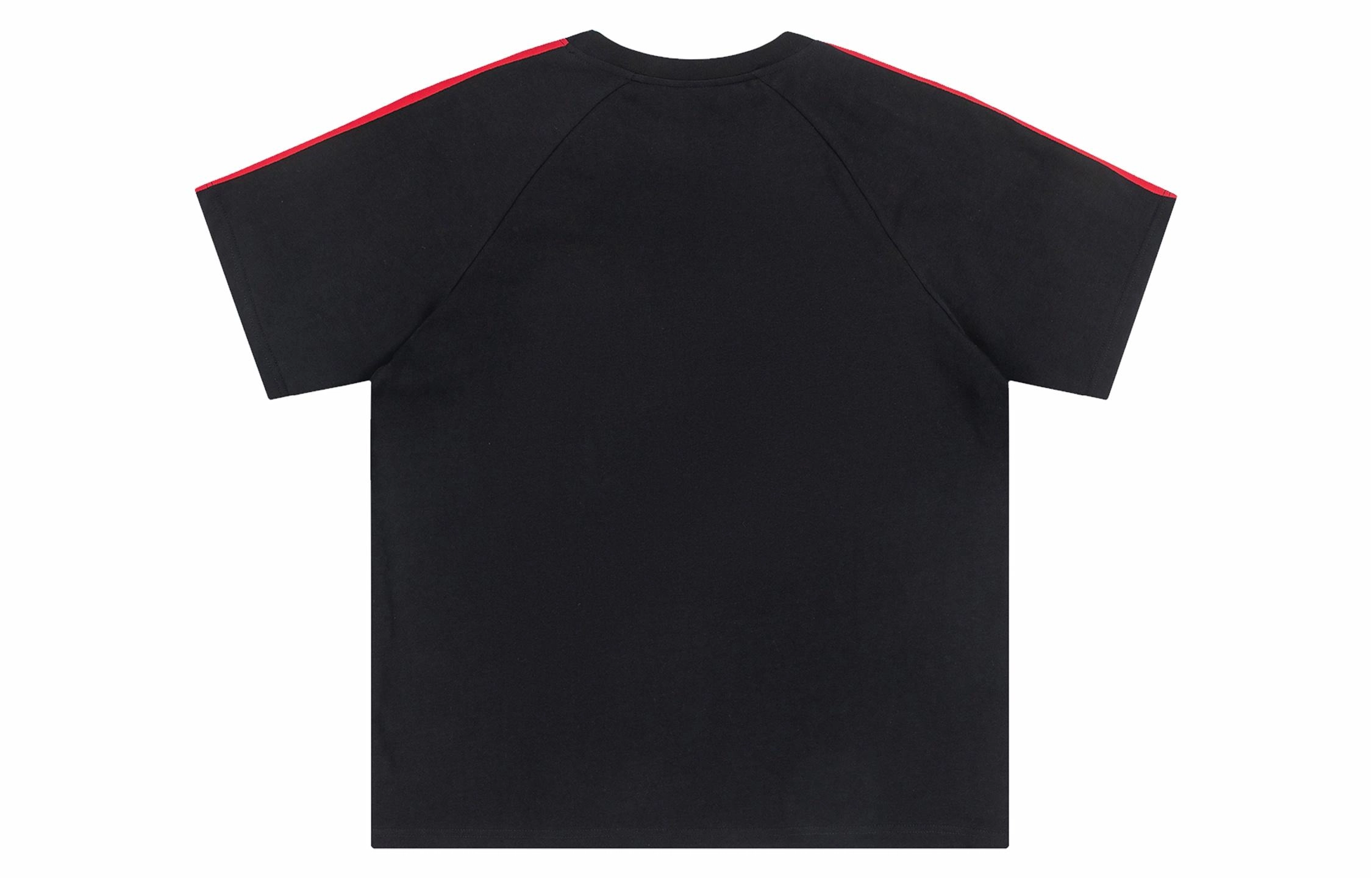 URBAN AUTHENTIC T