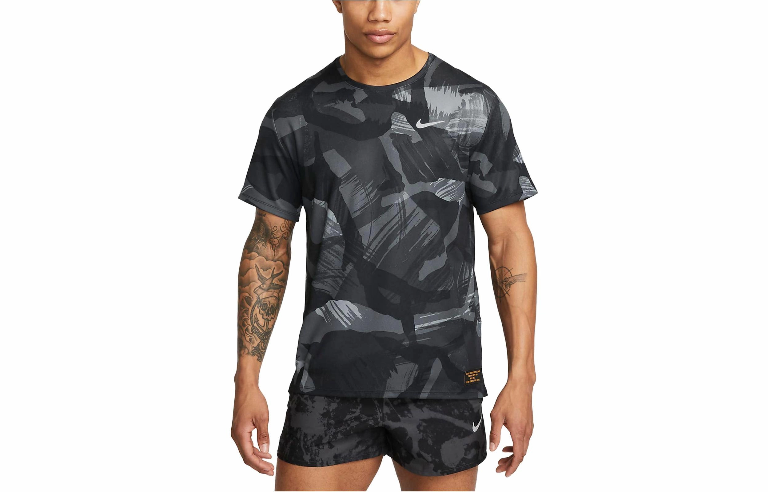 Nike Dri-FIT Miler T