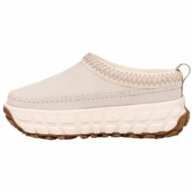 UGG Venture Daze