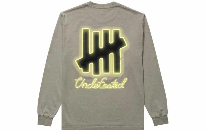 UNDEFEATED LogoT