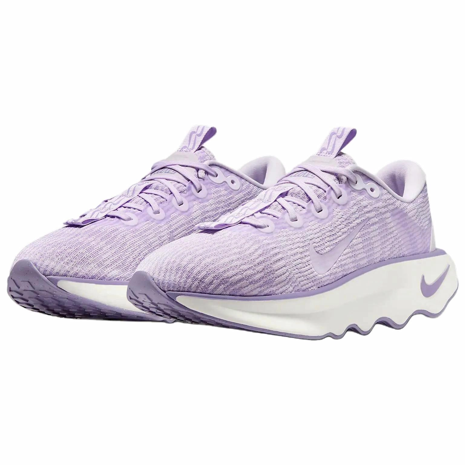 Nike Motiva