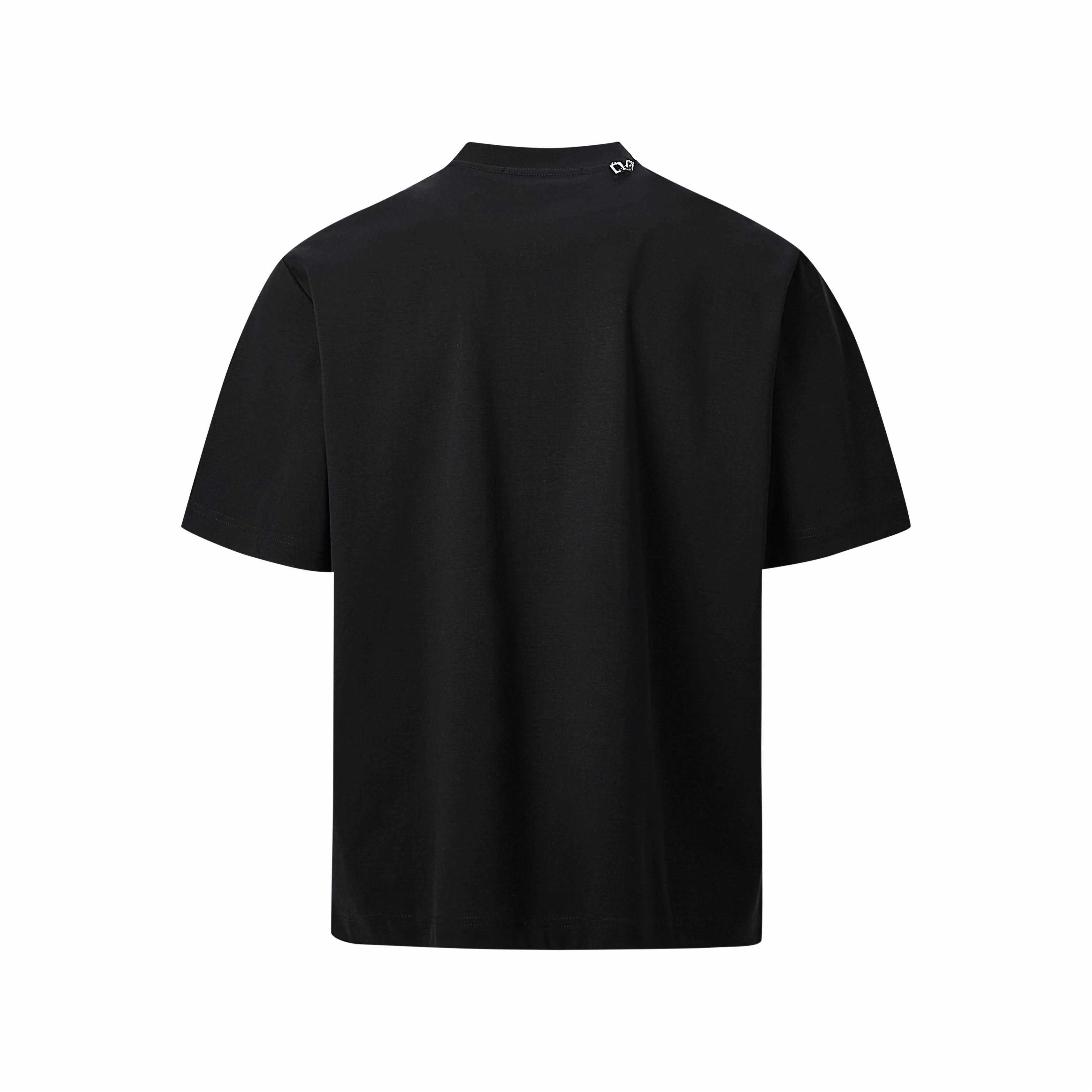 MADE EXTREME T