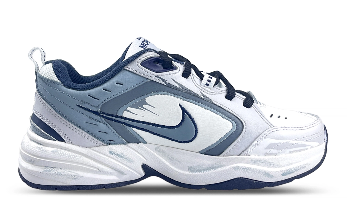 Nike Air Monarch 4
