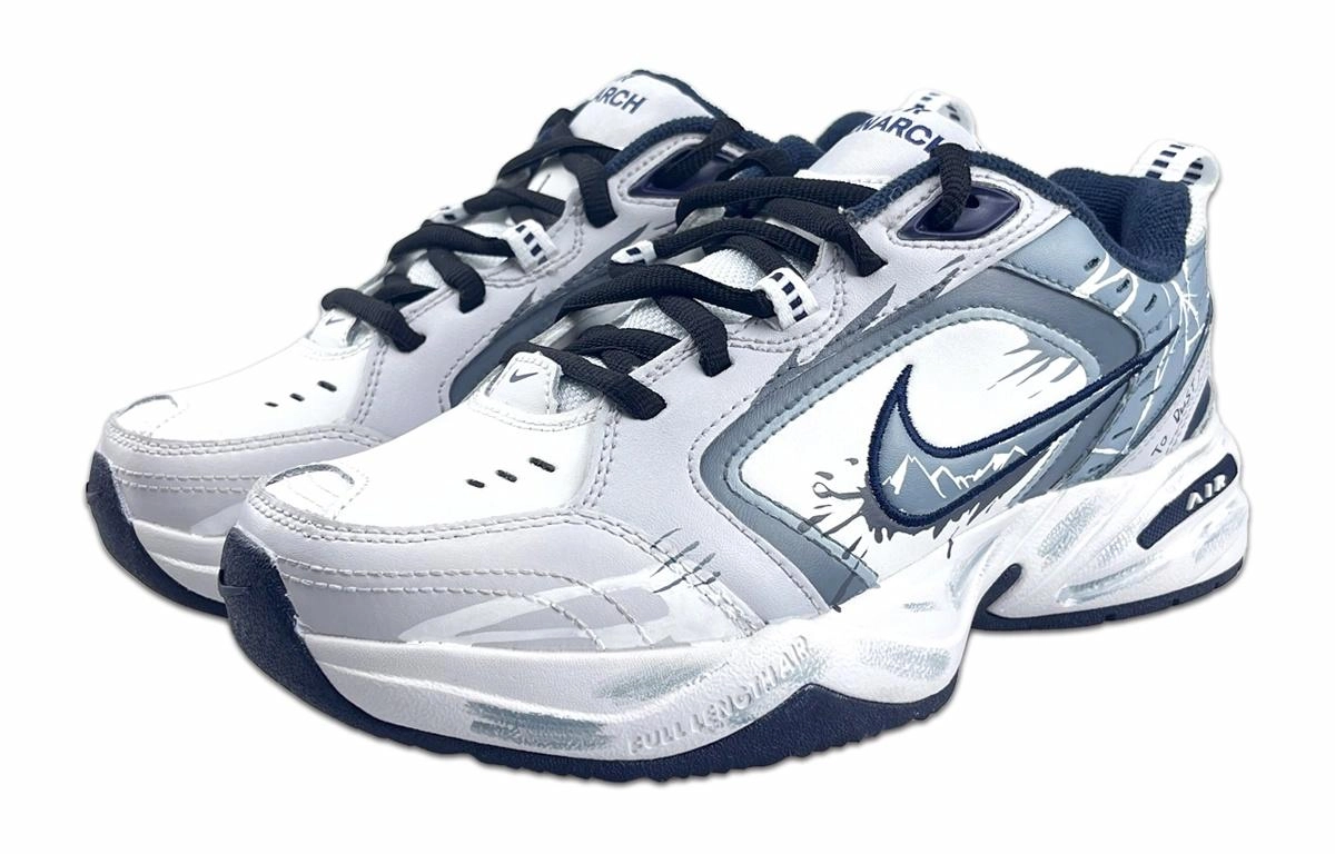 Nike Air Monarch 4