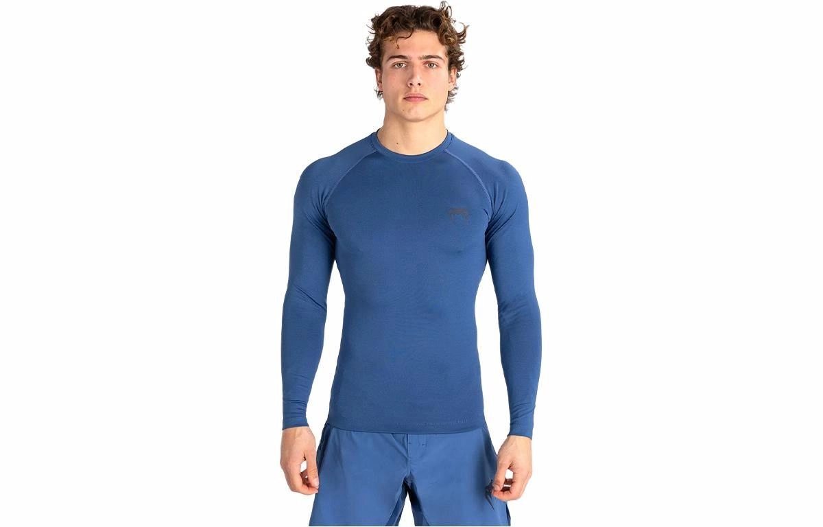 VENUM CONTENDER T