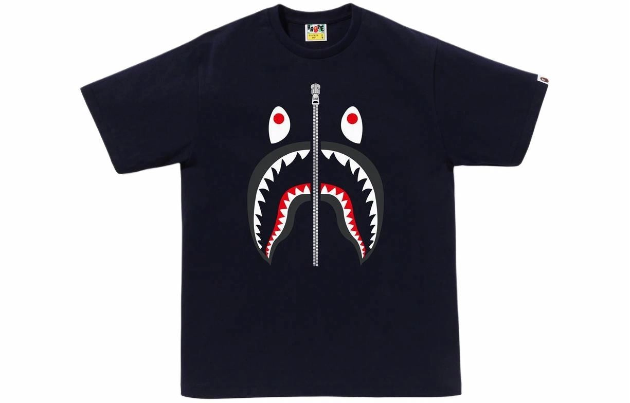 A BATHING APE T