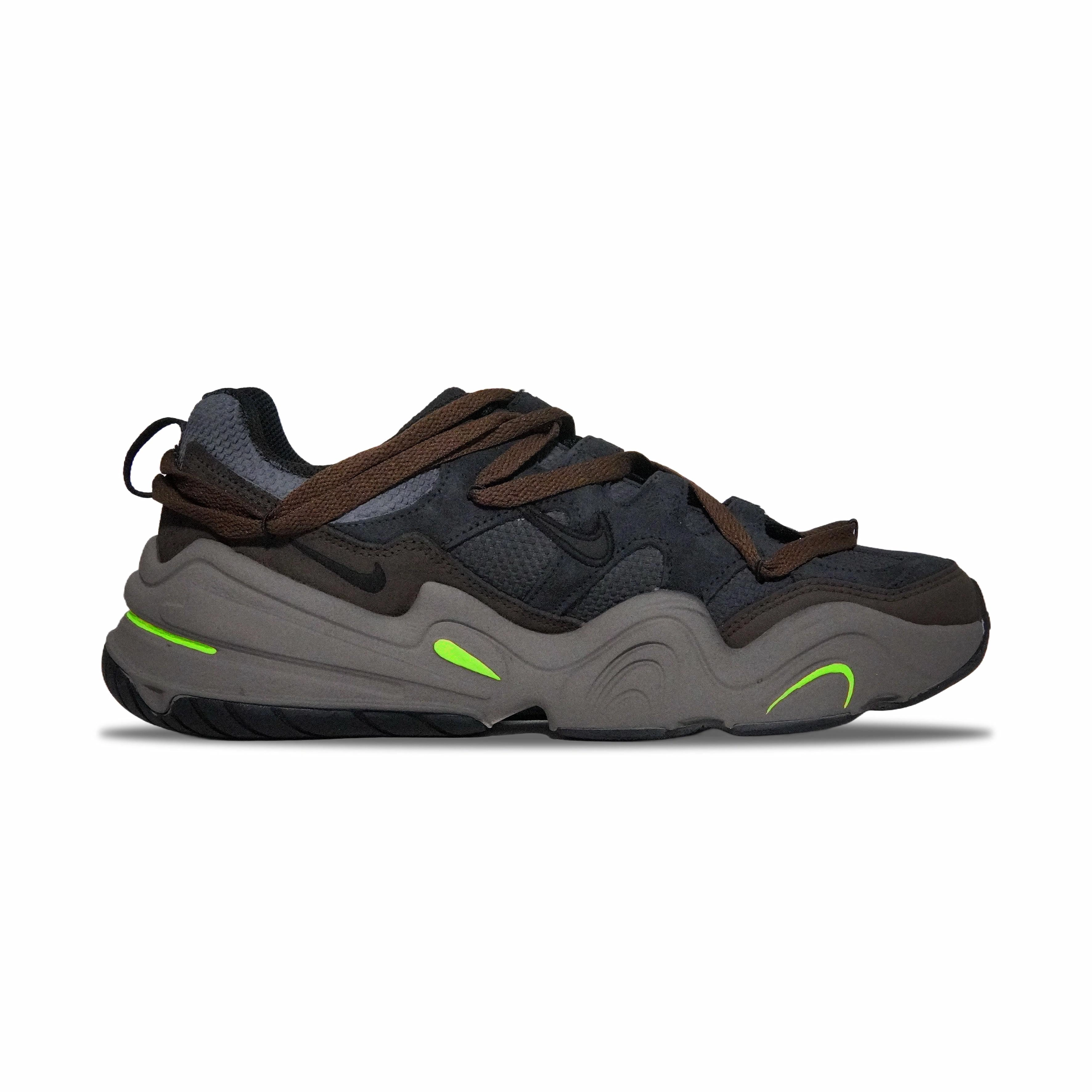 Nike Tech Hera