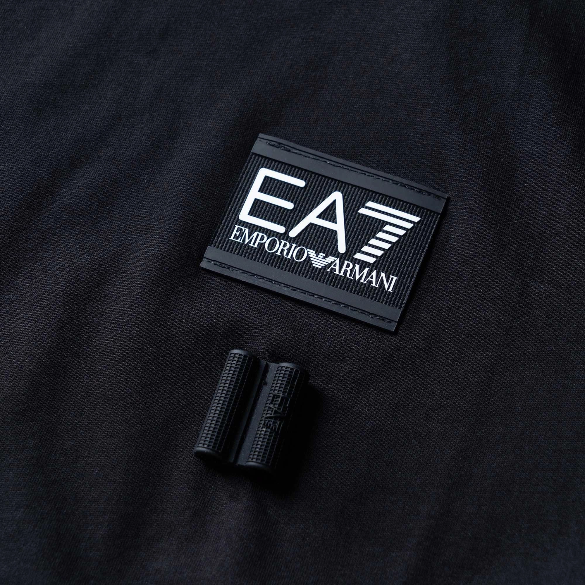EMPORIO ARMANI EA7 FW23 T