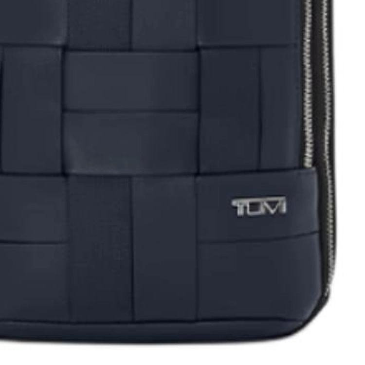 TUMI
