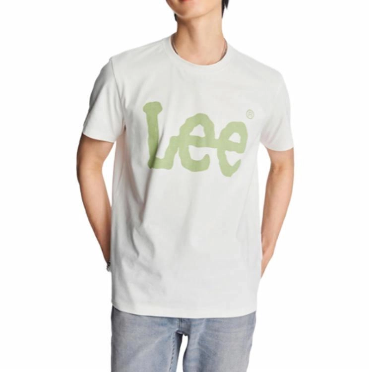 Lee T