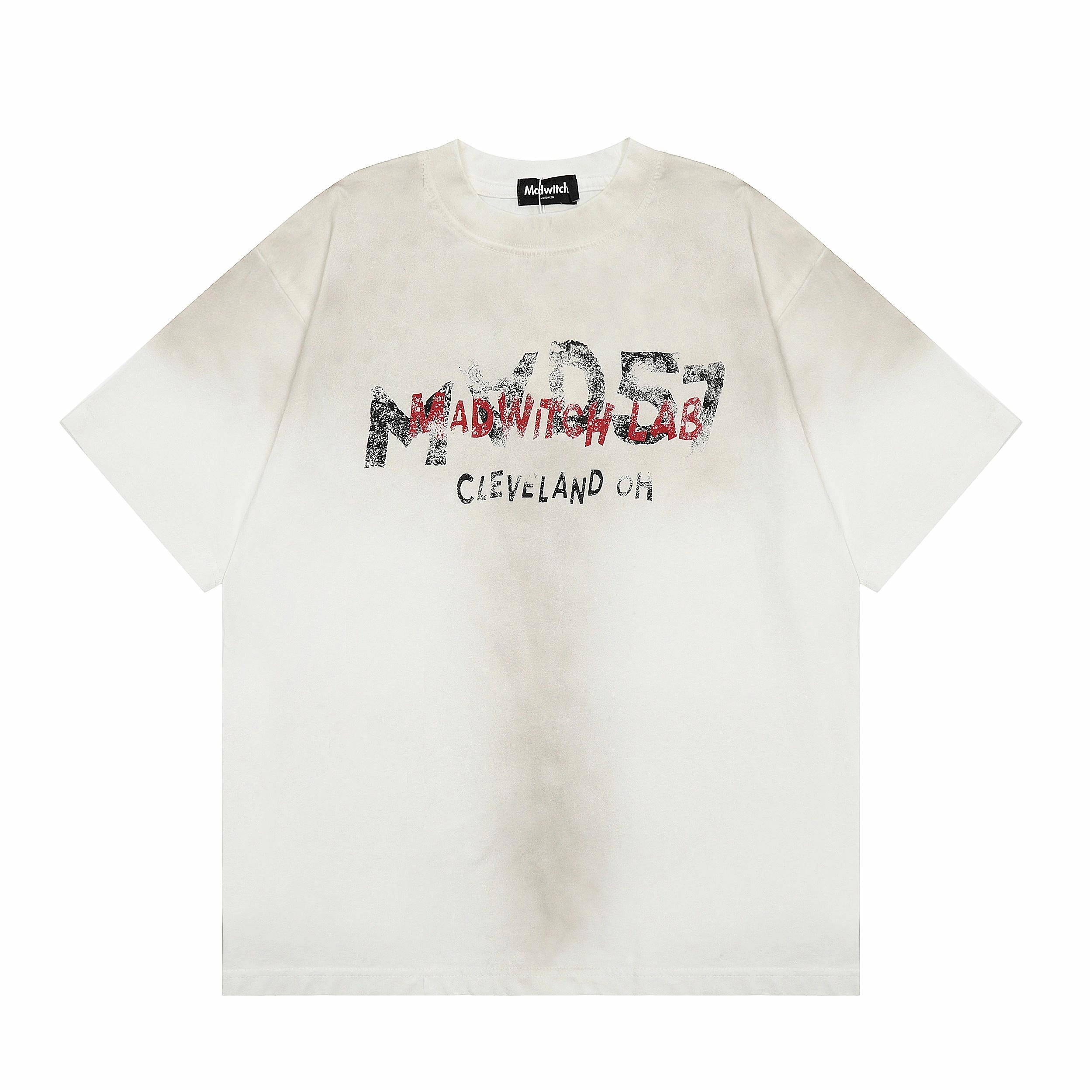 MAD WITCH T