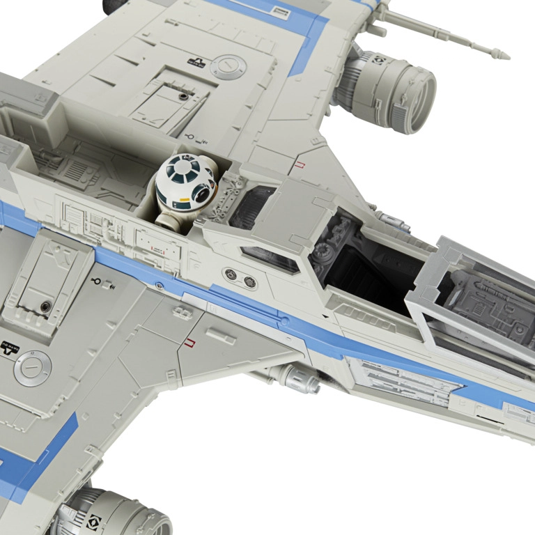Hasbro E