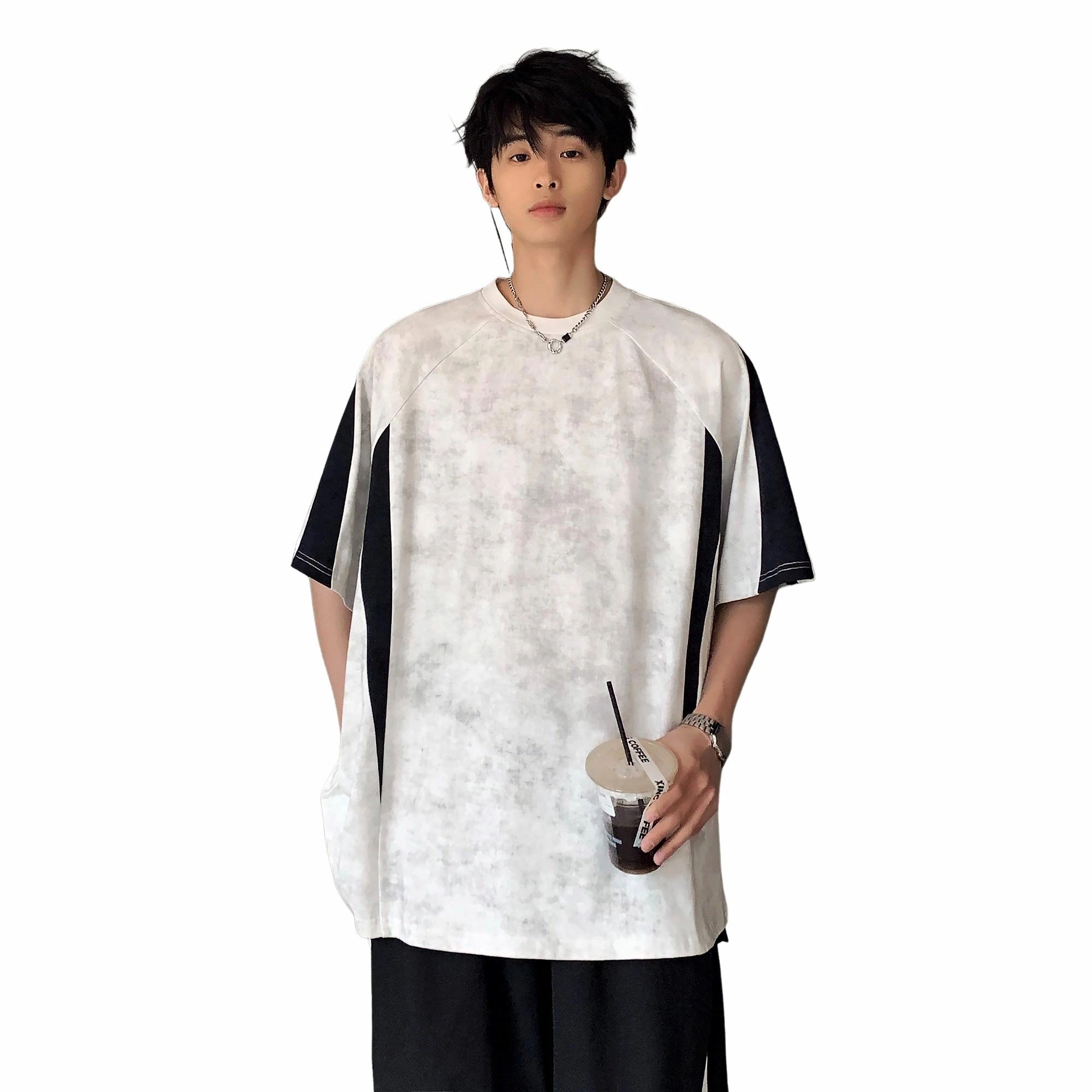 URBAN AUTHENTIC T