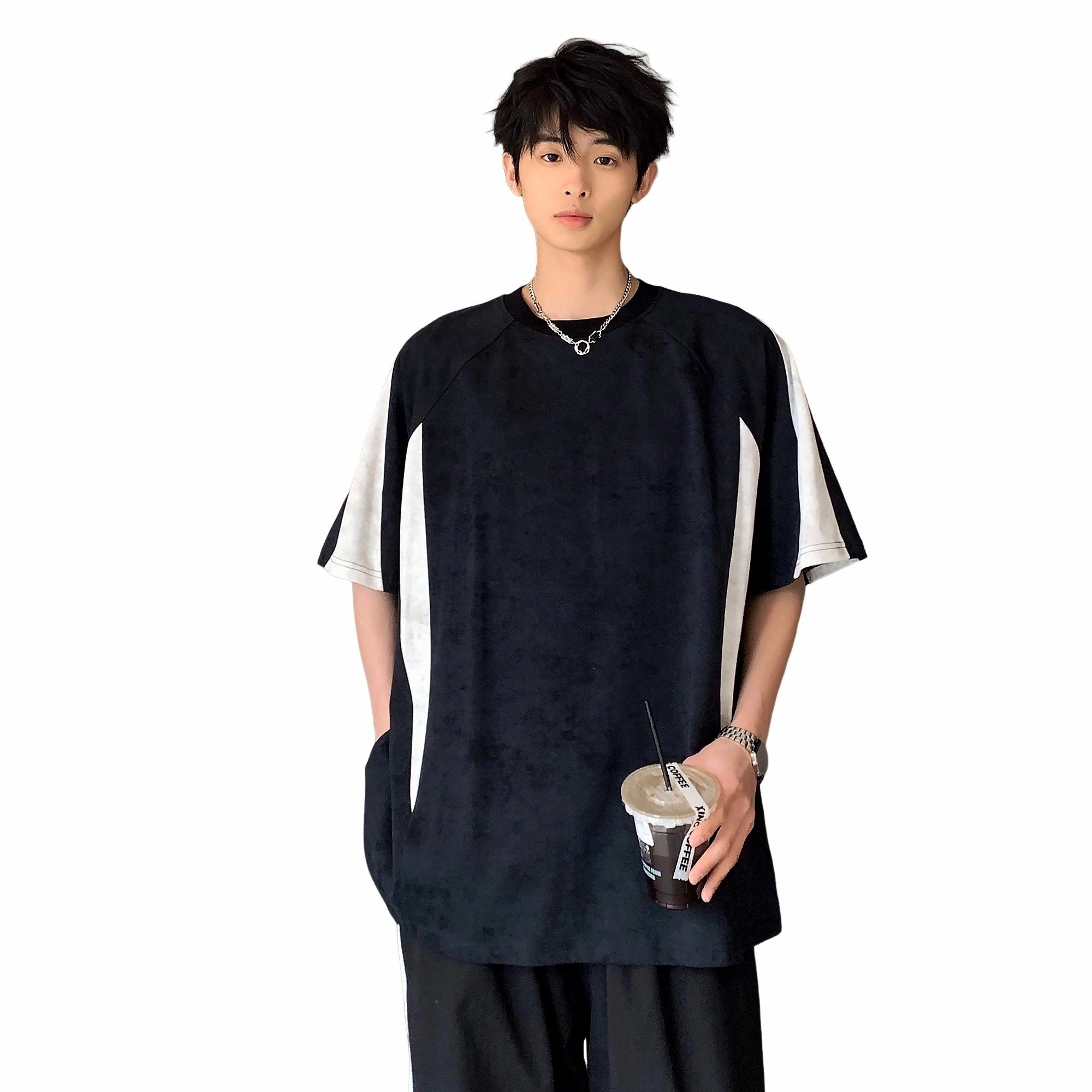 URBAN AUTHENTIC T