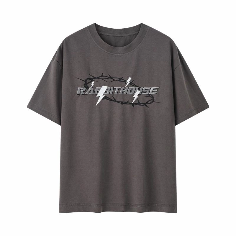 Rabbit House t T