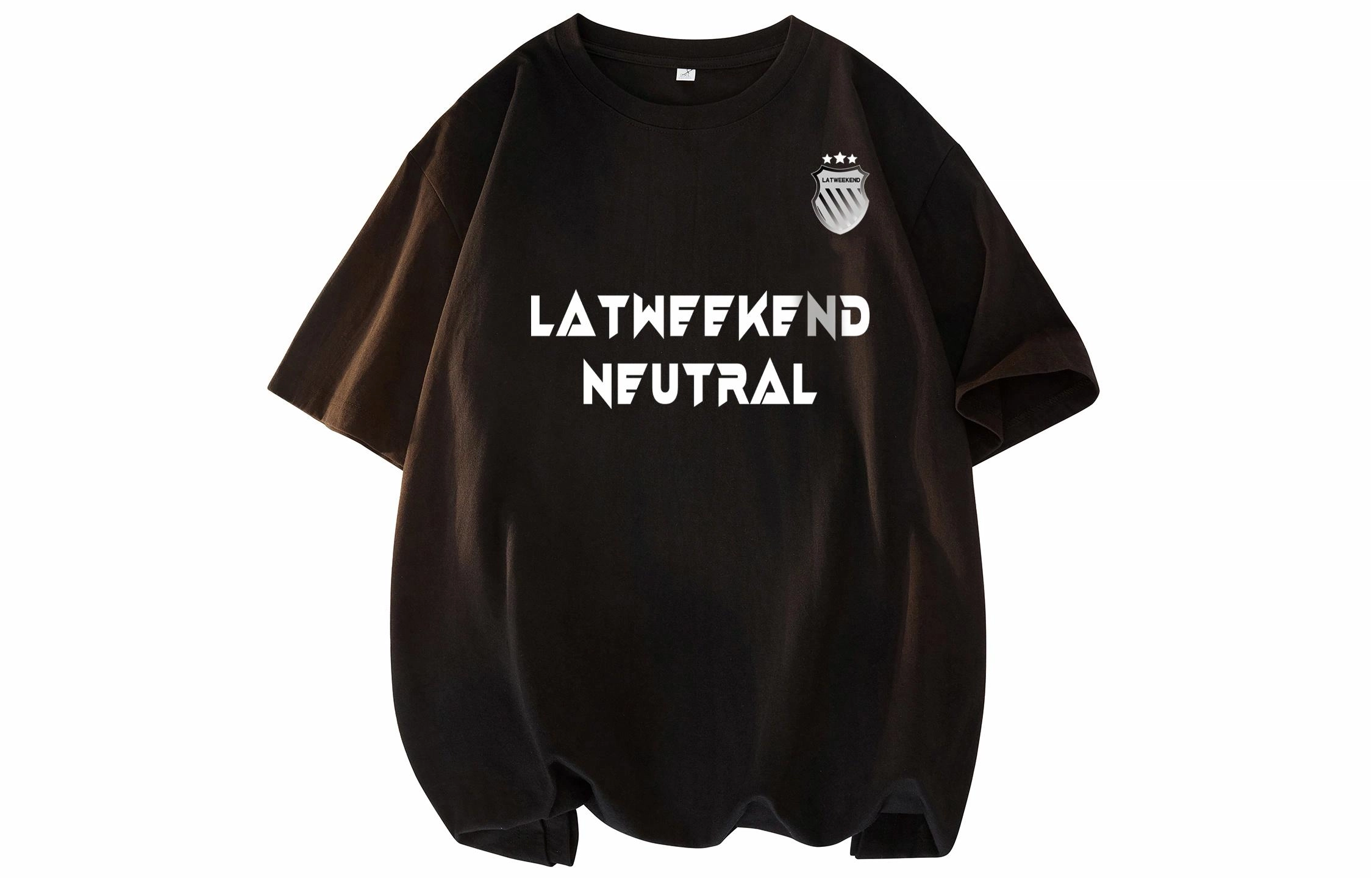 LA'T.WEEKEND LogoT
