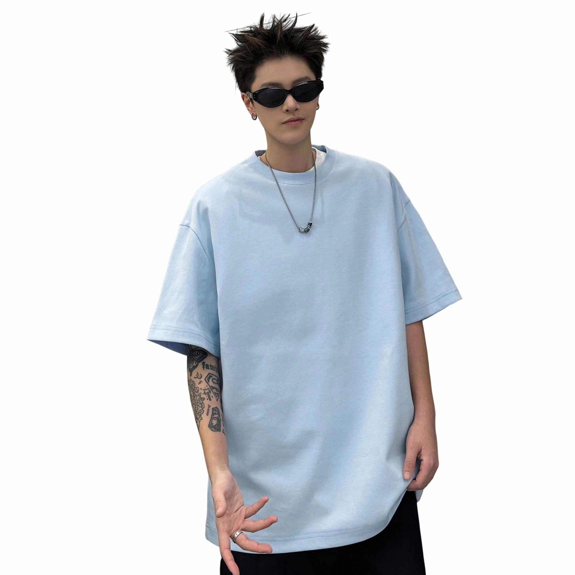 URBAN AUTHENTIC T