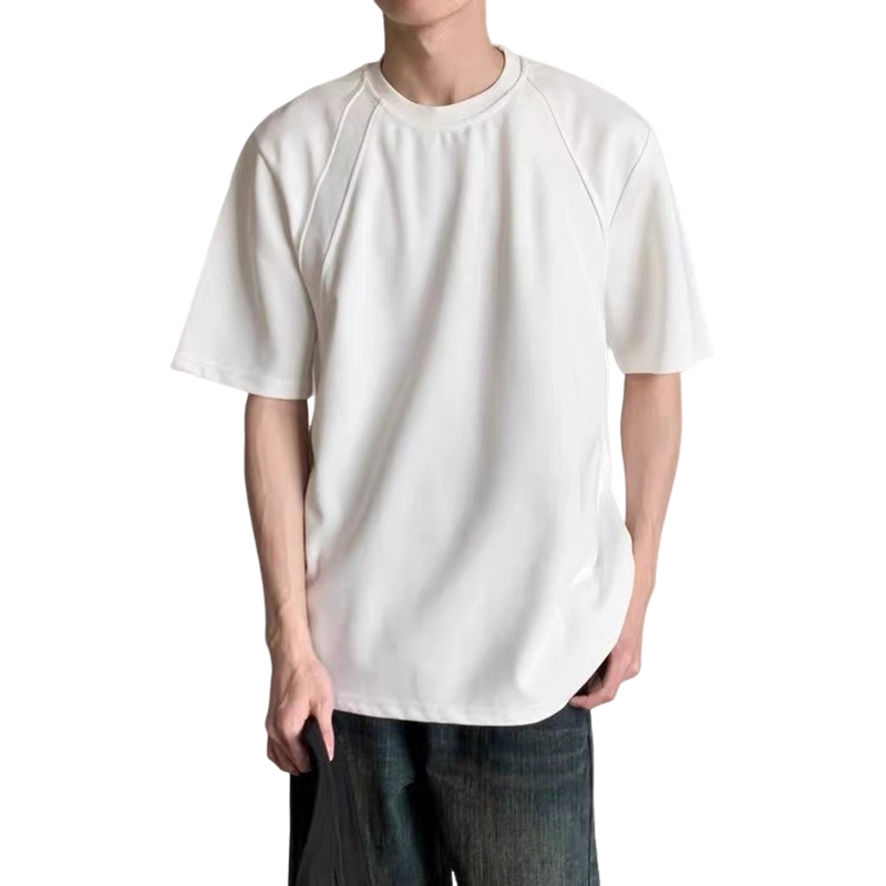 URBAN AUTHENTIC T