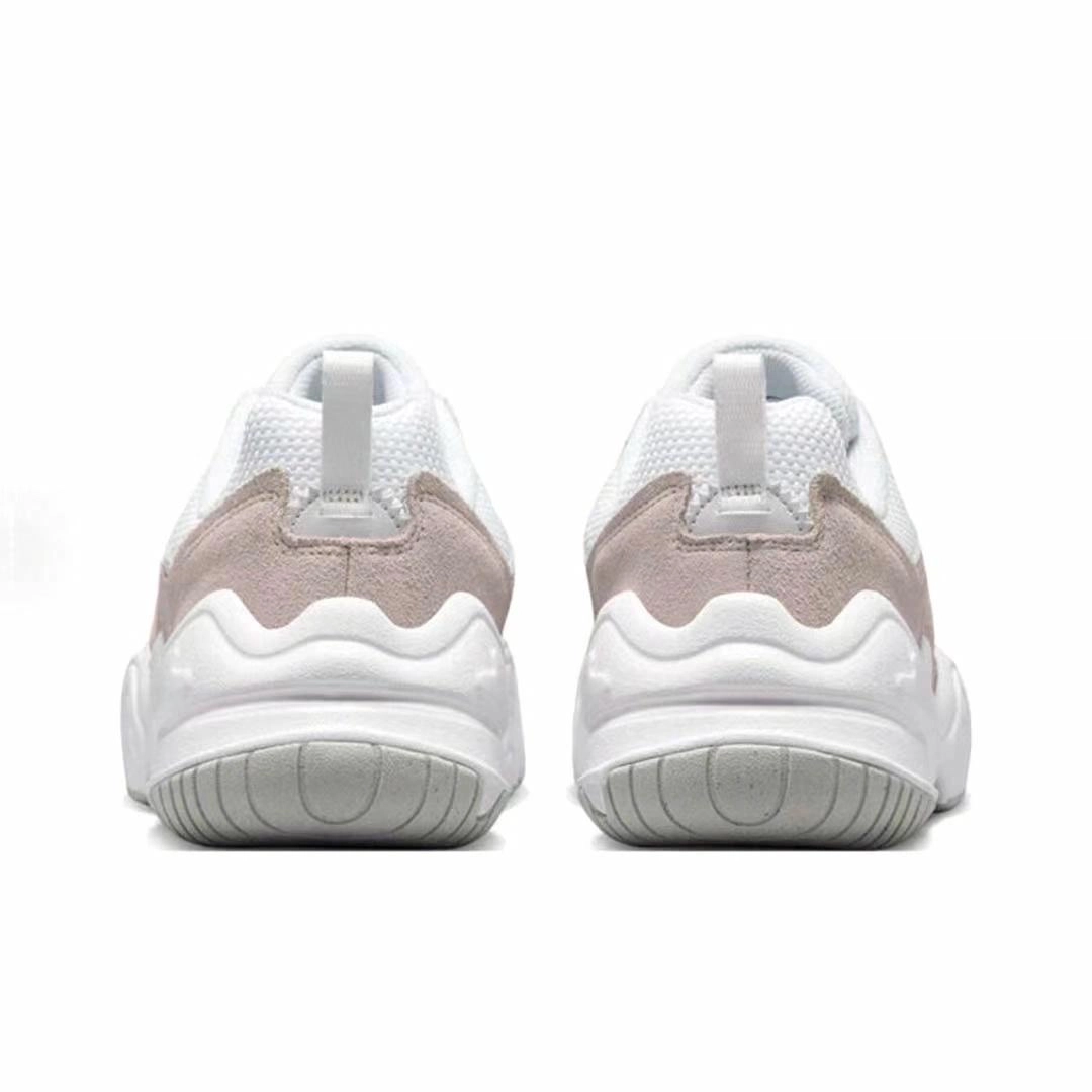 Nike Tech Hera