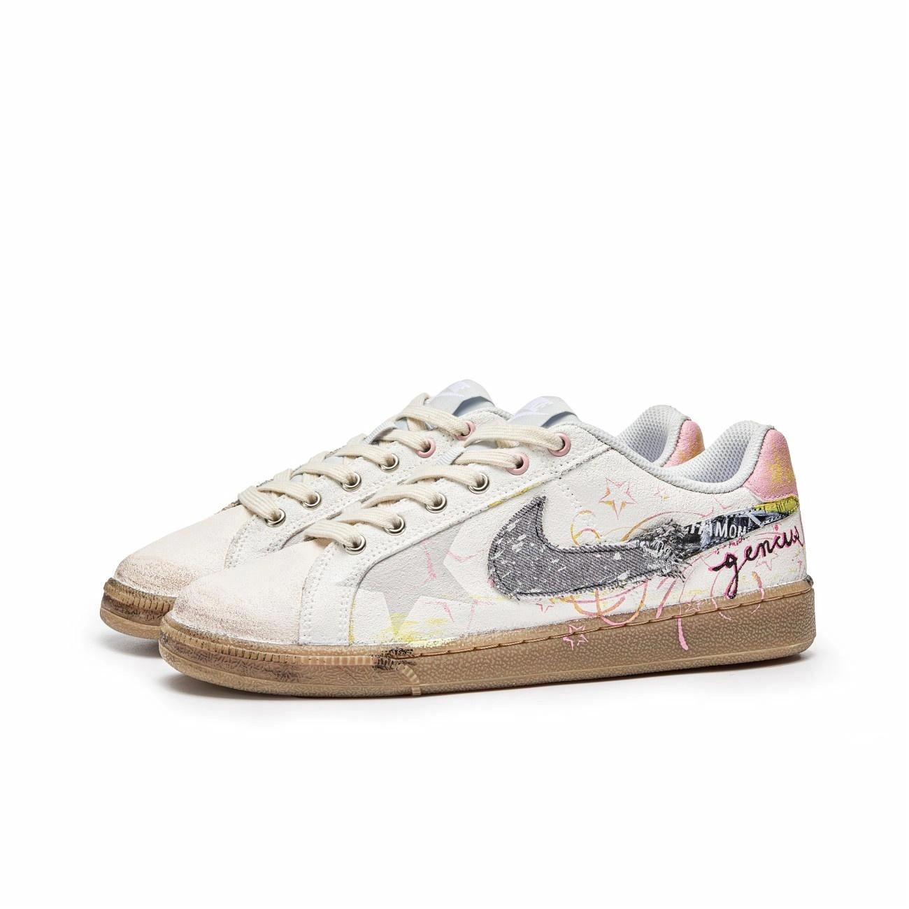 Nike Court Royale 2