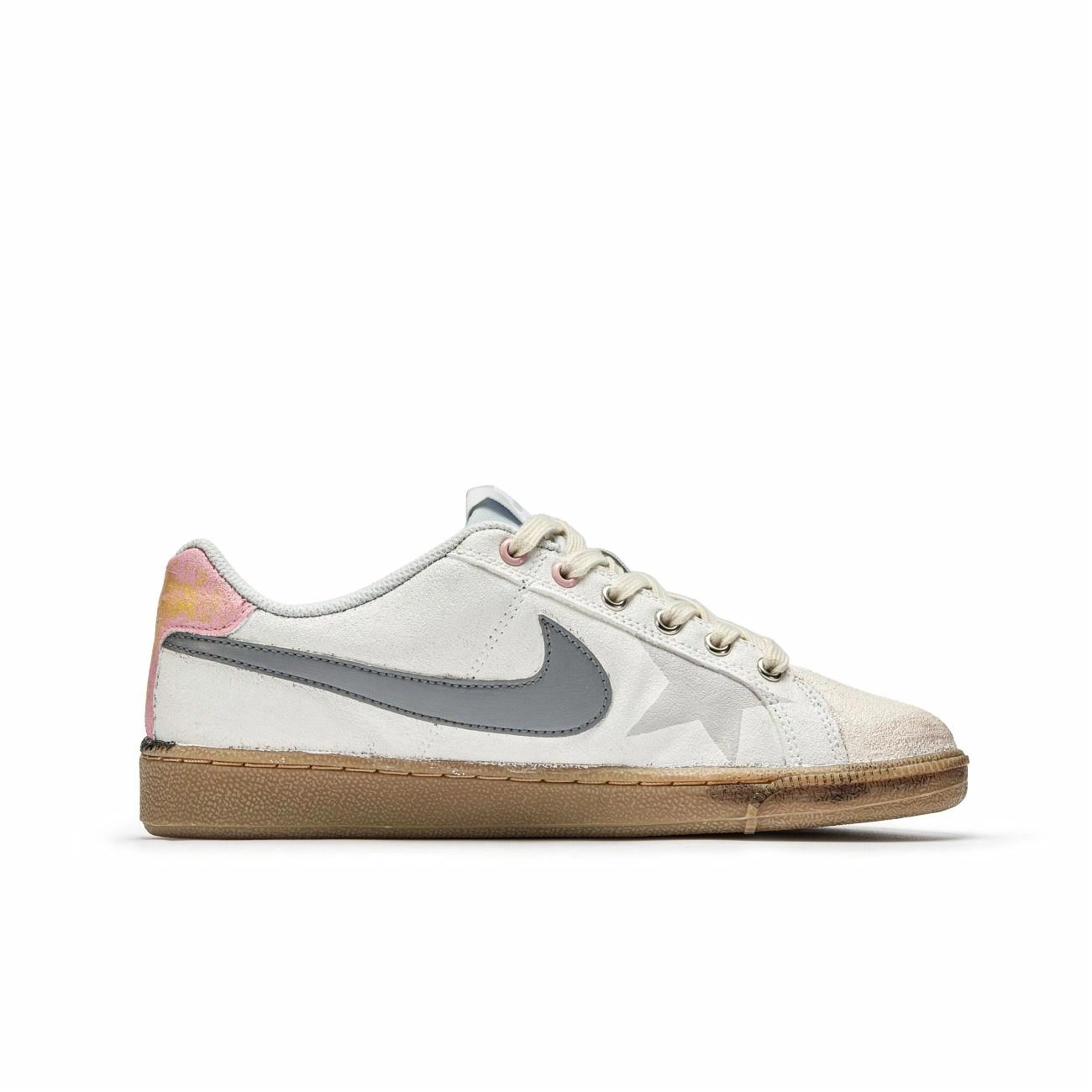 Nike Court Royale 2