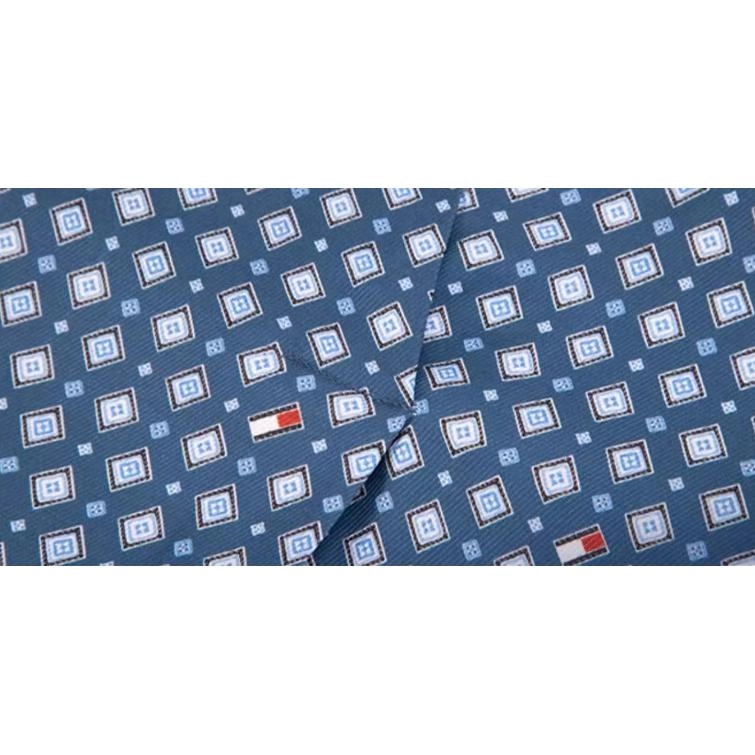 Tommy Hilfiger V T