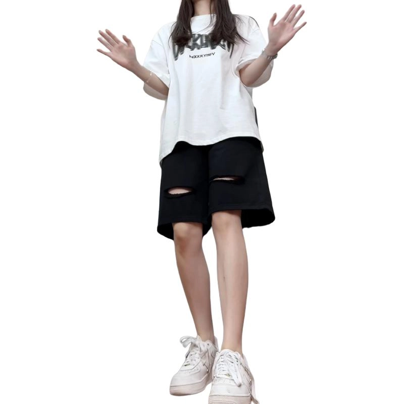 欧迪芬 时尚潮流舒适透气修身显瘦简约轻便舒适简约百搭显瘦休闲短裤 女款