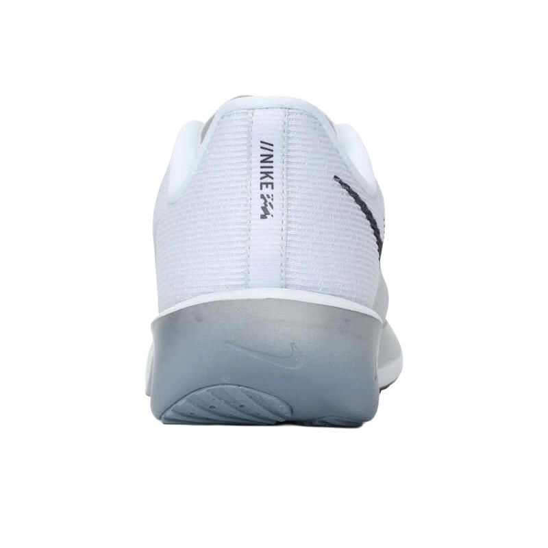 Nike Rival Fly 4