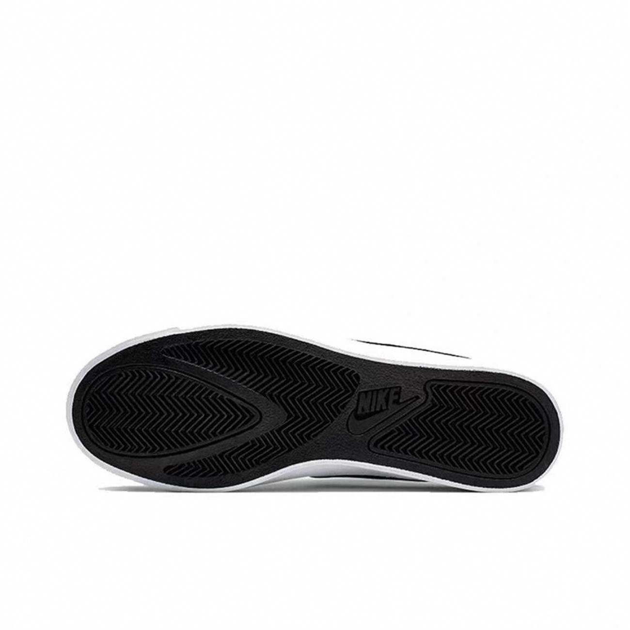 Nike Court Royale AC