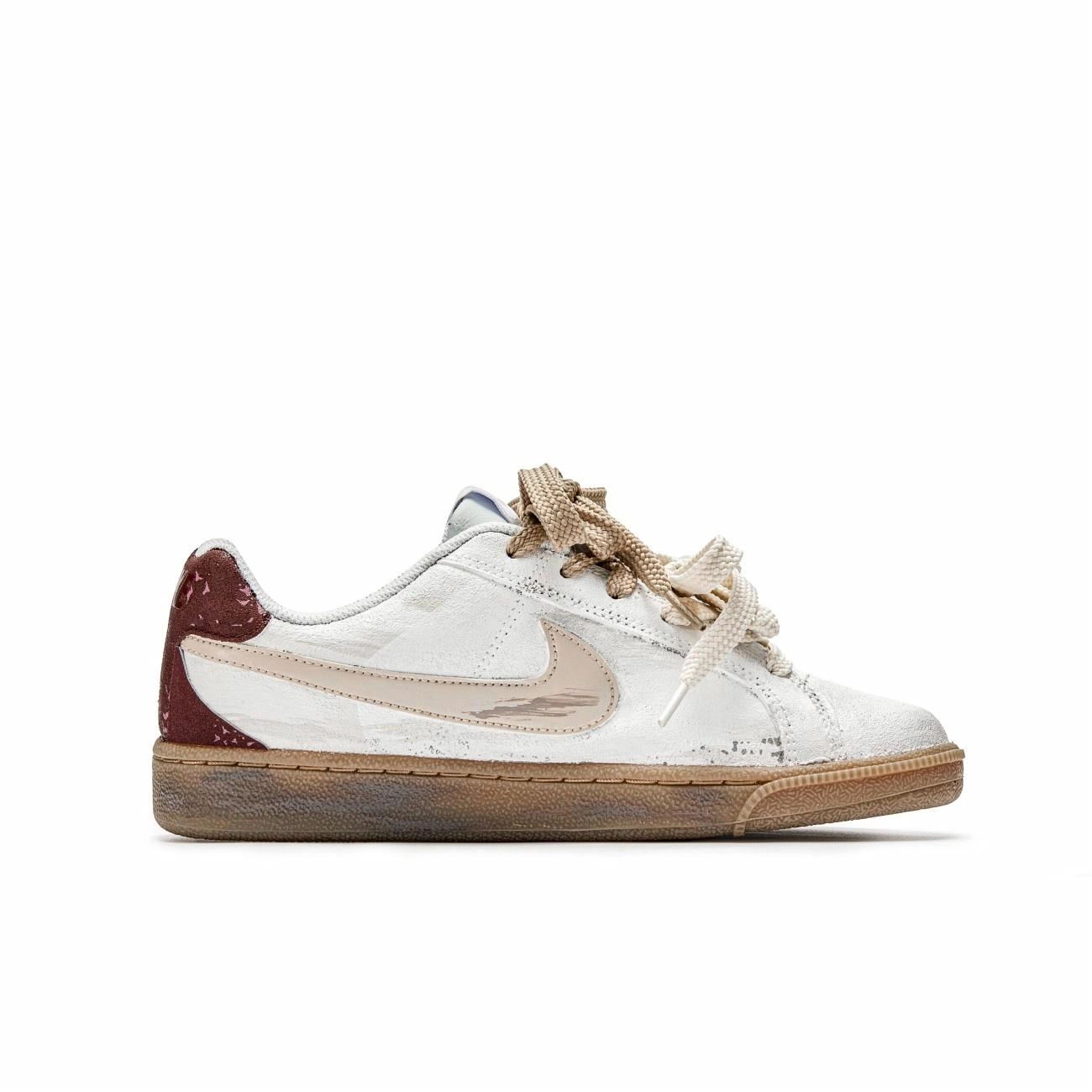 Nike Court Royale 2