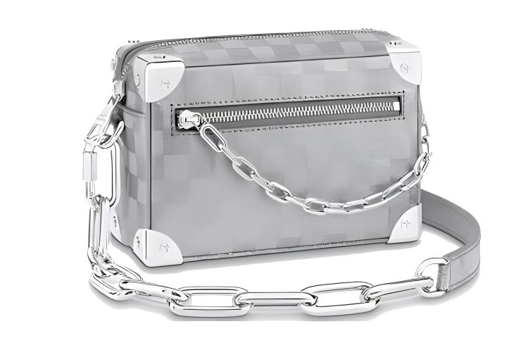 LOUIS VUITTON SOFT TRUNK