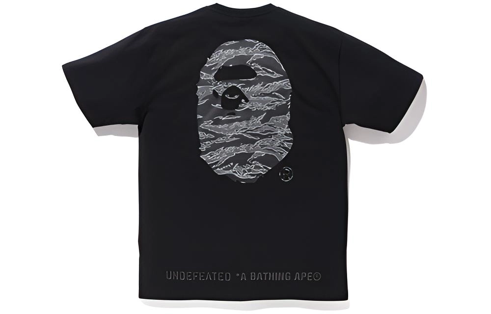 A BATHING APE x Undefeated 5 Strikes Tee Black T