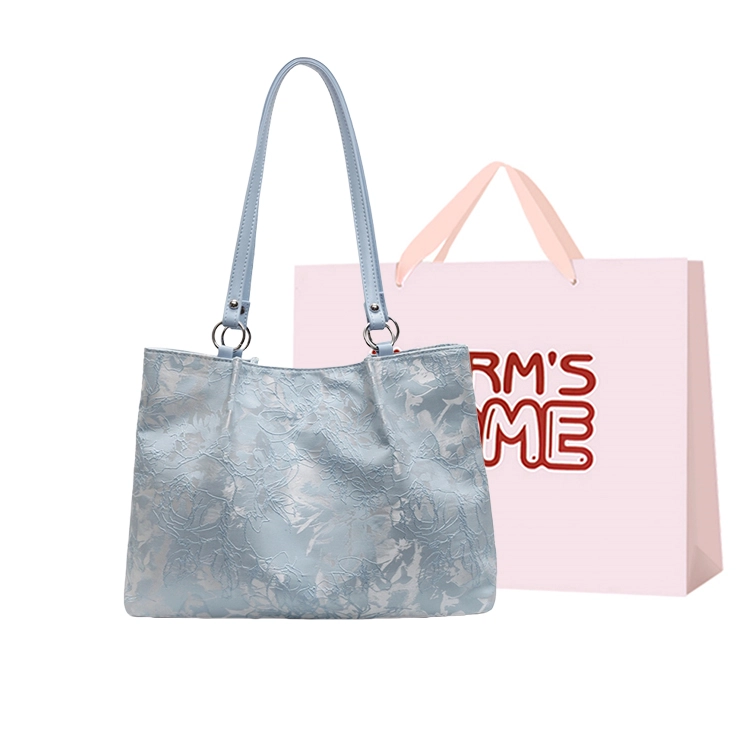 WORM'S HOME Tote