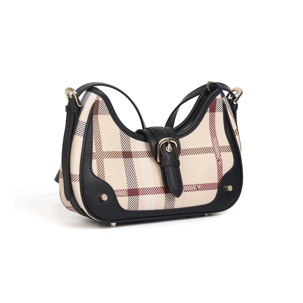 AQUASCUTUM PVC