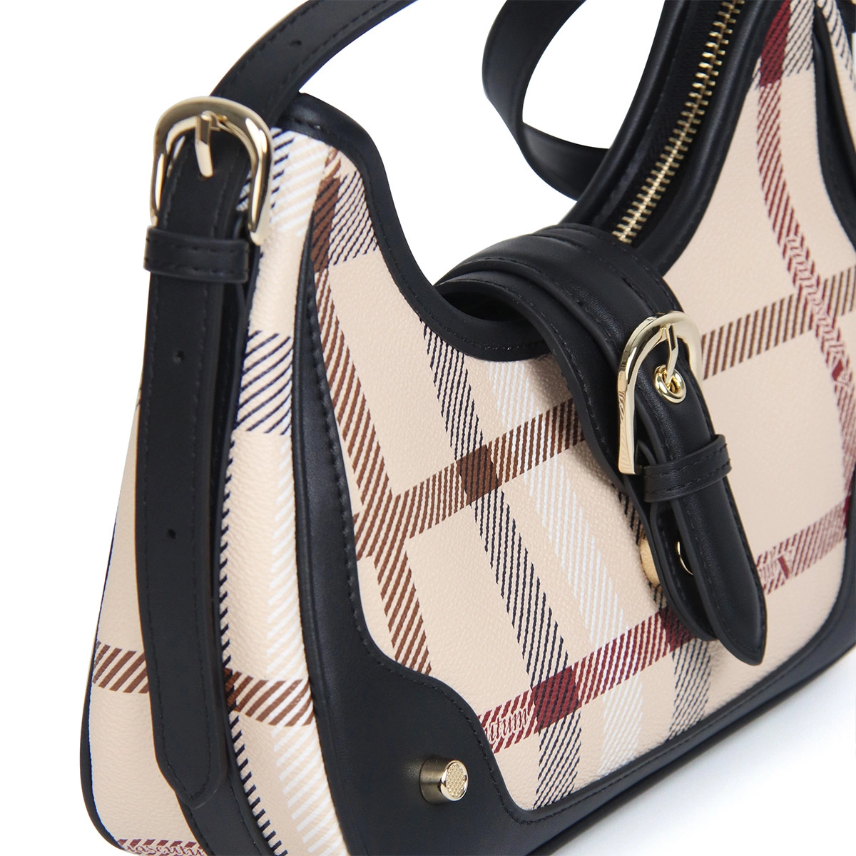 AQUASCUTUM PVC
