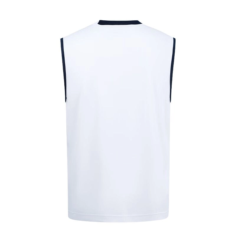 YONEX