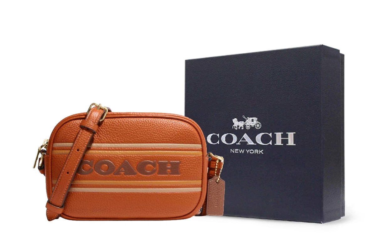 COACH Jamie 13 Logo