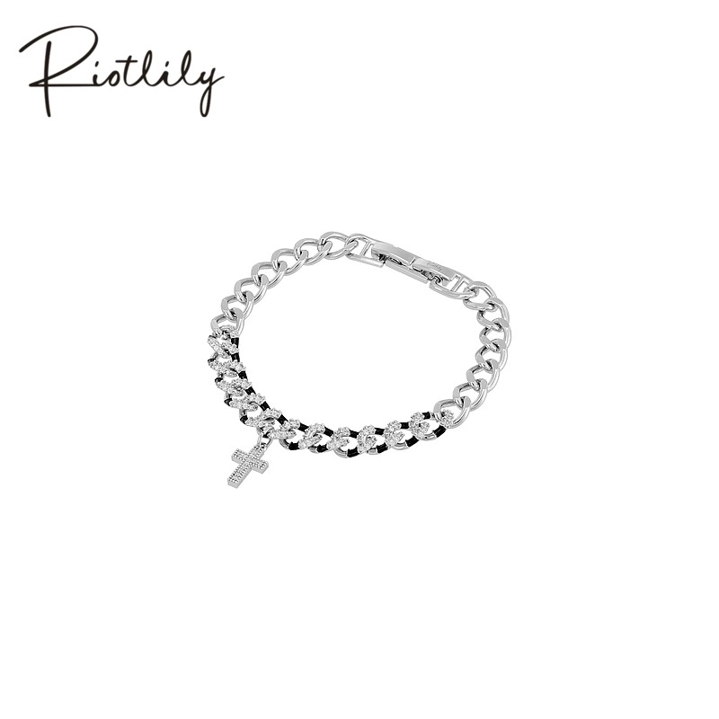 RiotLILY ROCK