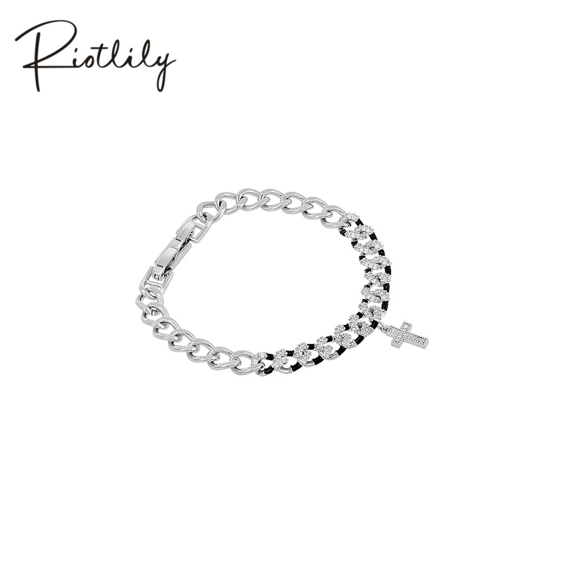 RiotLILY ROCK