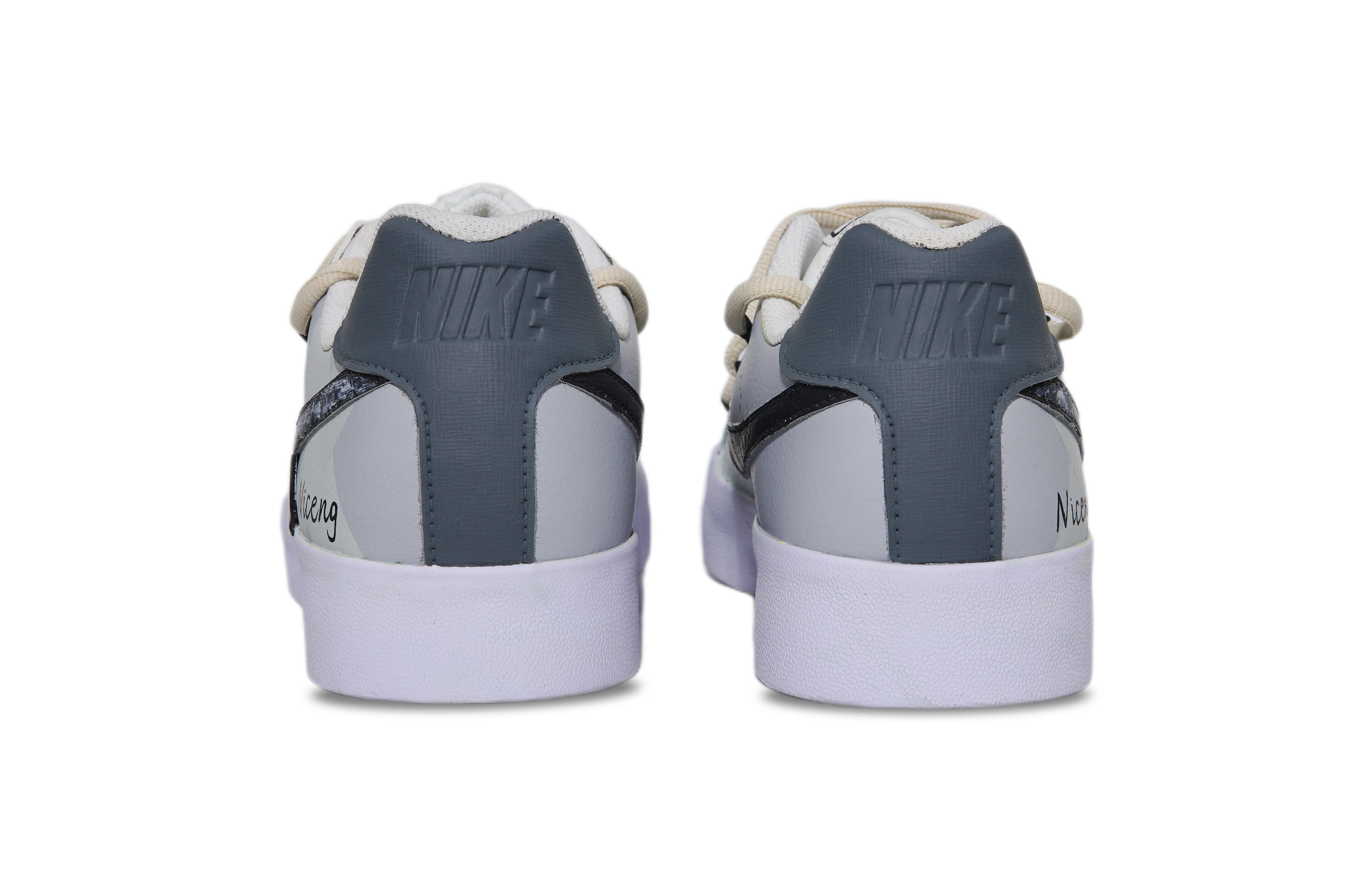 Nike Court Royale AC