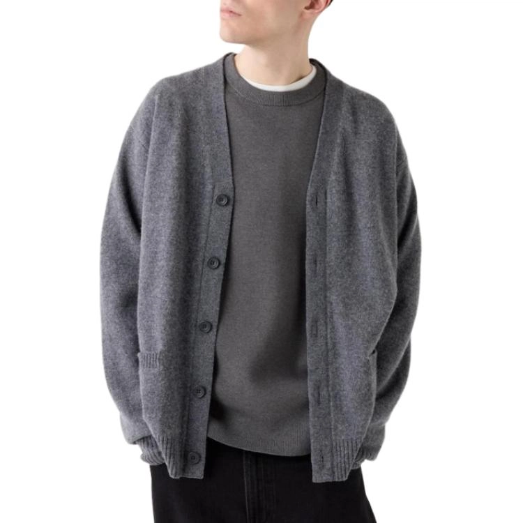 UNIQLO V