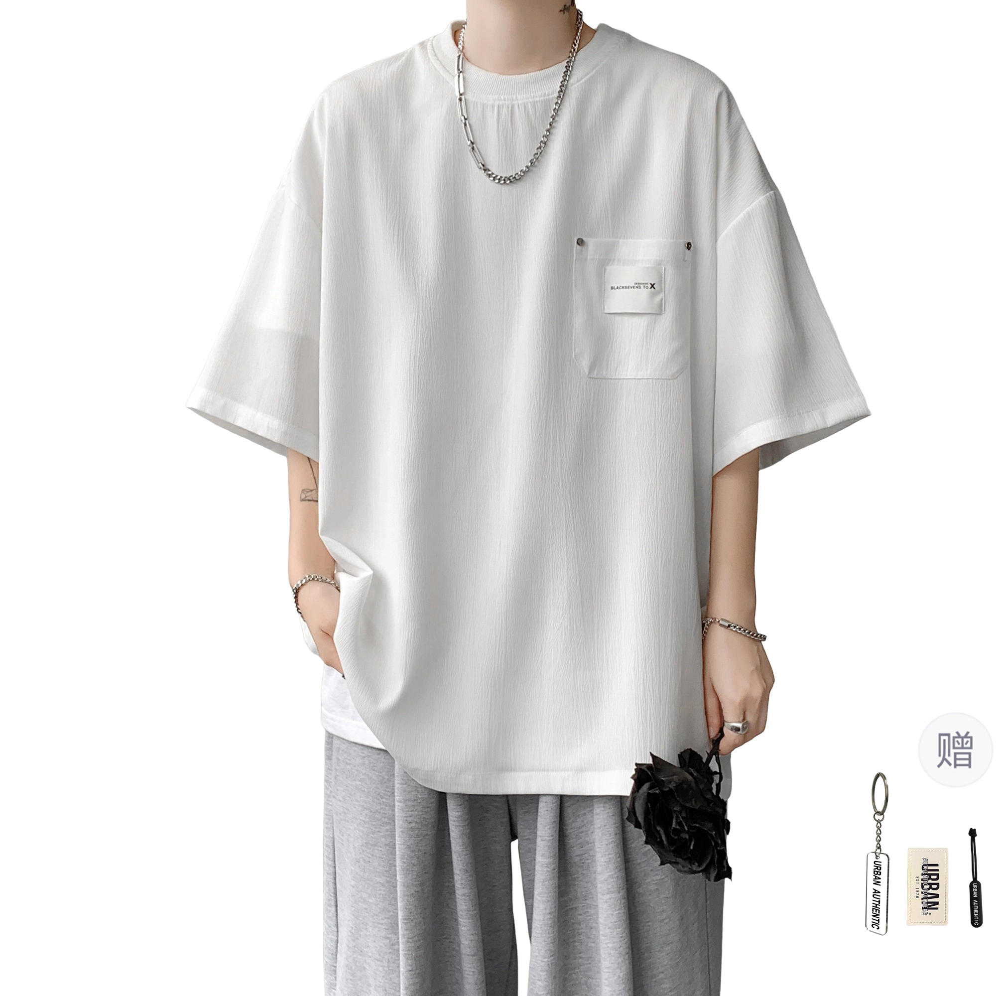 URBAN AUTHENTIC T